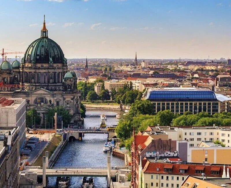 Khí hậu thành phố Berlin thường ôn hoà, dễ chịu